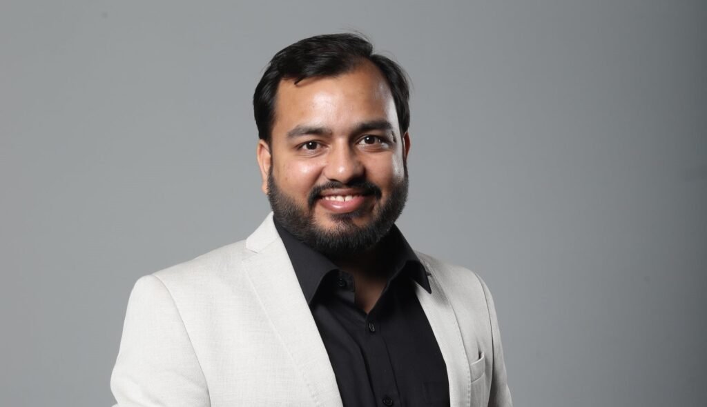 अलख पांडेय